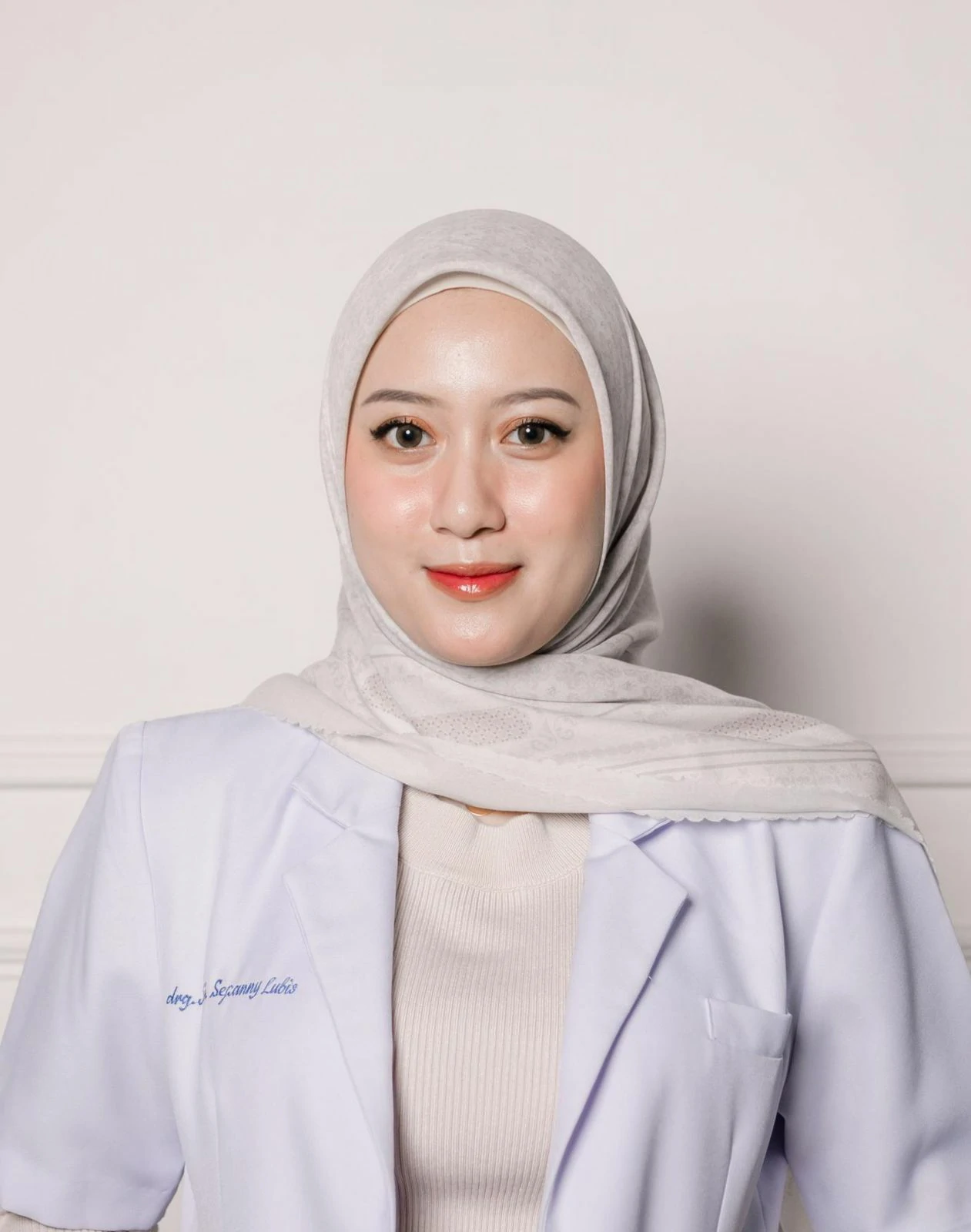 Drg Nicki Sefanny lubis